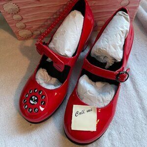 Hot Chocolate Designs Call Me Red Heels 7 Retro Goth Black NEW Rare VEGAN NIB